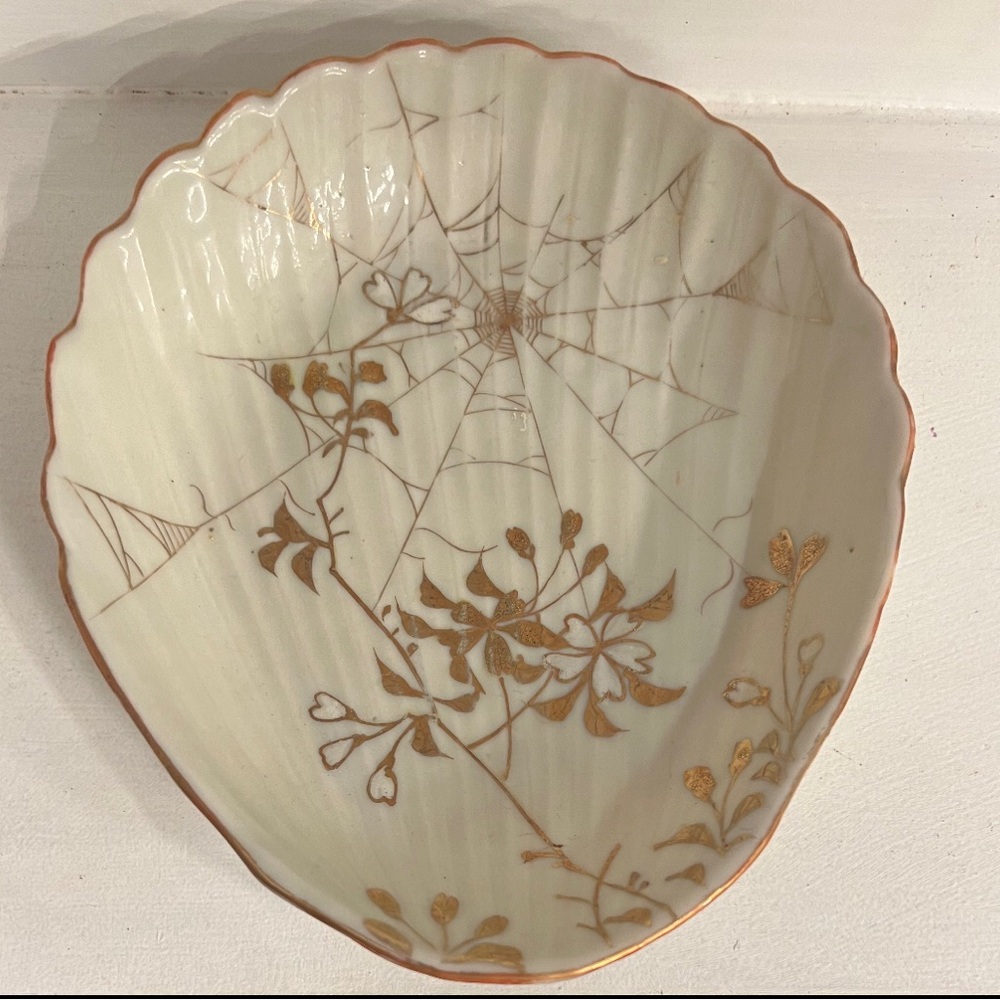 Vintage Scallop Shaped Decorative China